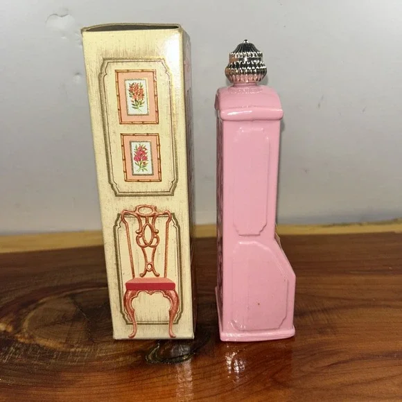 Vtg AVON Secretaire Charisma Foaming Bath Oil Decanter 5 oz Full Collectable - Picture 2 of 6